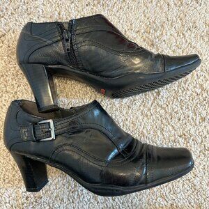 Aerosoles 7.5 Black Leather 3" Heels with Side Zipper & Buckle